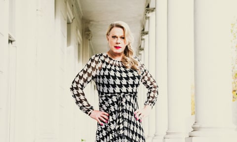 metal head cross dressing comedian Eddie Izzard spies EU job after comedy career