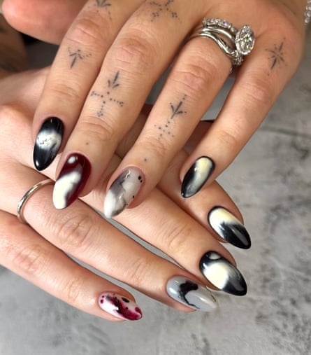 Mariya Hull latest e-file manicure took three hours.