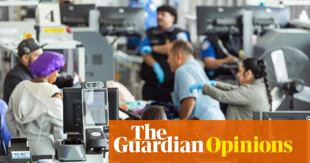 Why are so many Americans forced to work standing up – unlike their president? | Arwa Mahdawi