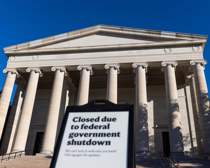 US could lose between $7bn and $14bn during shutdown, budget office says