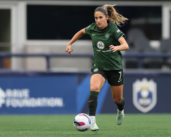 Louisville’s Savannah DeMelo sues team doctors after cardiac arrest during game