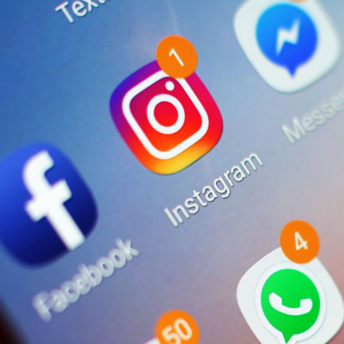 How to Secure Facebook Account From Spy Apps?
