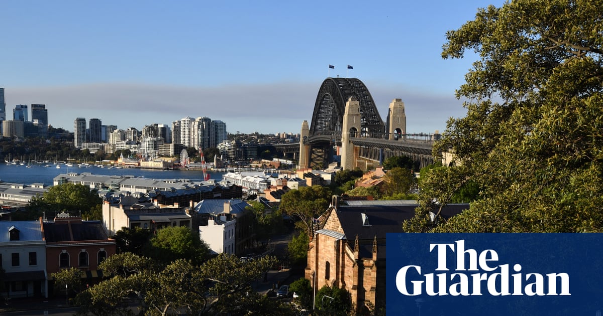 Calm weather forecast for most of Australia over Easter weekend while Bom watches for possible cyclone