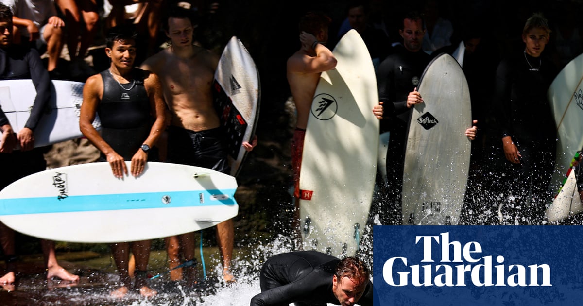 Munich's surfers left stunned after famed river wave vanishes