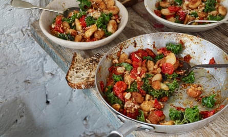 Anna Jones’s crispy butterbeans with kale, parmesan and lemon.