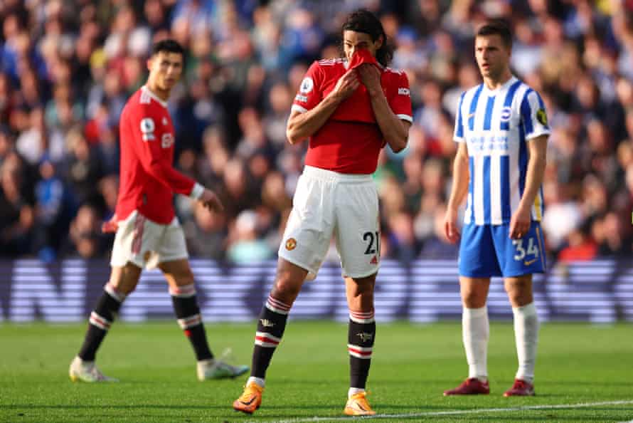 Cavani rues a disallowed goal.