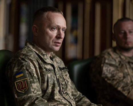 Maj Gen Mykhailo Drapatyi принимает участие в Украине с президентом Владимиром Zelenyymi, российский российский солдат на Украине, в Киеве, Украине.