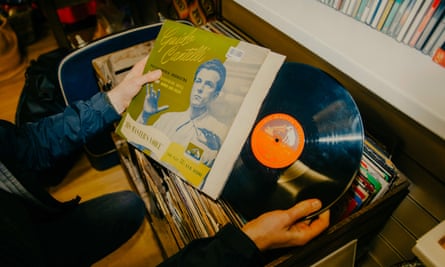 How much? … a His Master’s Voice pressing at Chestnut Tree House.