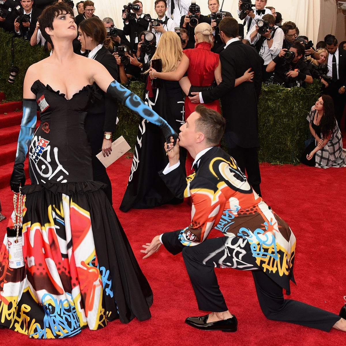 Katy Perry S Met Ball Dress The Subject Of Copyright Infringement