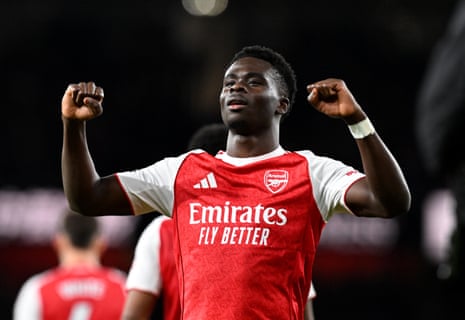Bukayo Saka celebrates scoring for Arsenal against Brentford