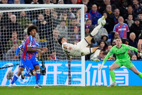 West Ham United's Taty Castellanos tries an overhead kick.