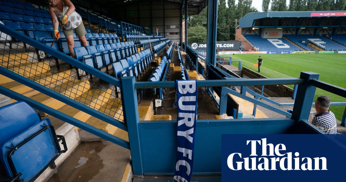 Bury on the brink as takeover collapses hours before EFL deadline