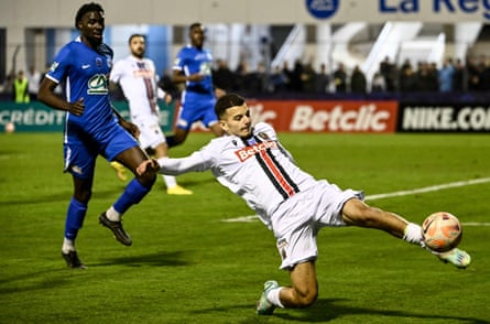 Badredine Bouanani, the Nice forward, desperately tries to have an impact against Le Puy