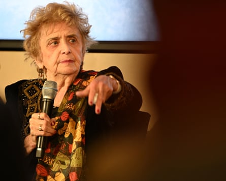 Holocaust survivor Tova Friedman