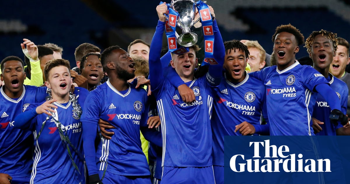 Chelsea S Young Guns Dismantle Manchester City To Secure Fa Youth Cup Fa Youth Cup The Guardian Chelsea S Young Guns Dismantle Manchester City To Secure Fa Youth Cup Fa Youth Cup The Guardian