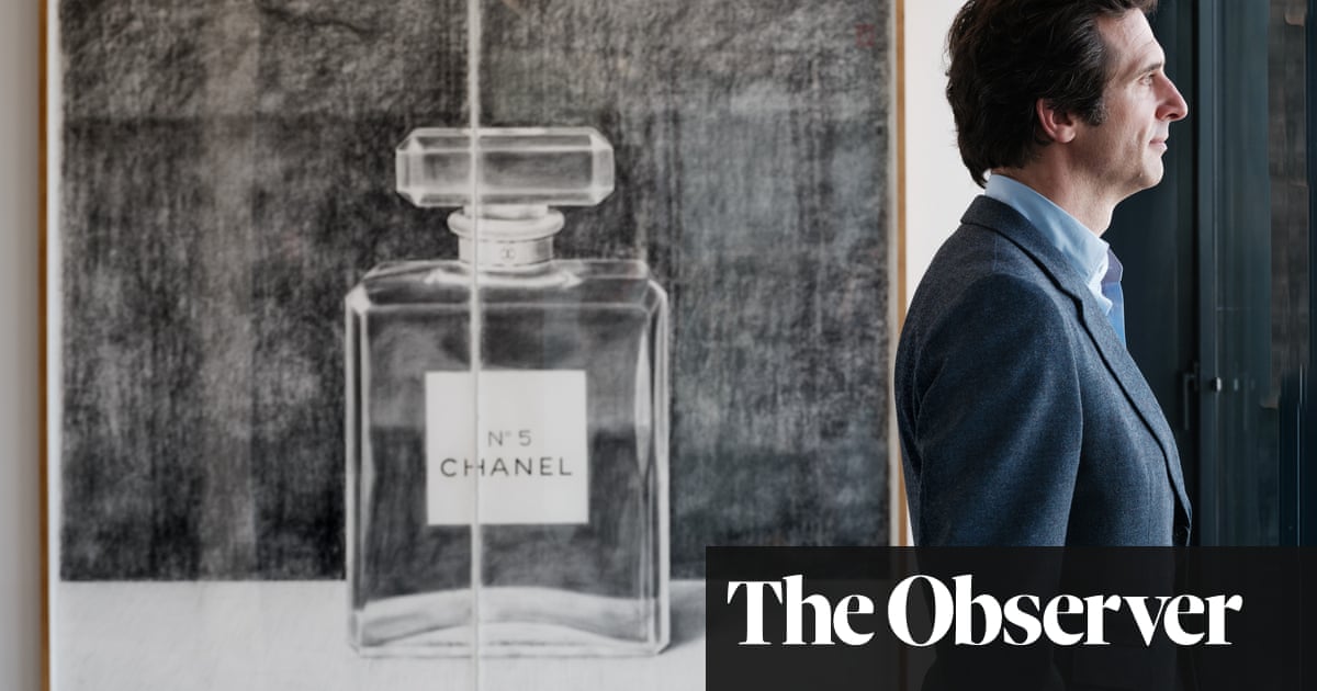 perfume for men chanel small for travelers