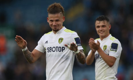 Leeds's Kalvin Phillips has withdrawn from the England squad for the World Cup qualifiers.