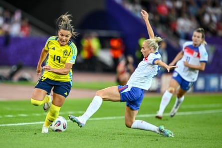 Johanna Rytting Kaneryd (left) and Alex Greenwood conflict for nan shot successful their quarter-final