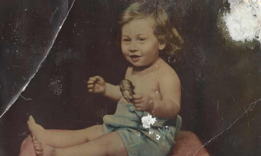Jacobson as a toddler, 1944.