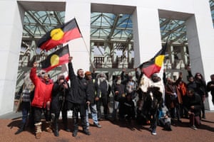 Clinton Pryor and his supporters after completing his 5581km walk for justice from Perth on the forecourt of Parliament House, Canberra this afternoon, Tuesday 5th September 2017.