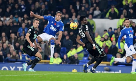 Dominic Calvert-Lewin of Everton with a chance on goal.