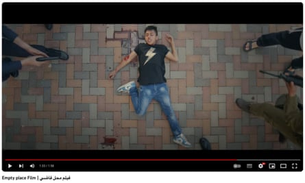 A cena do Lugar Vazio