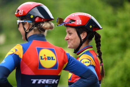 Lizzie Deignan (right) and her teammates share their thoughts