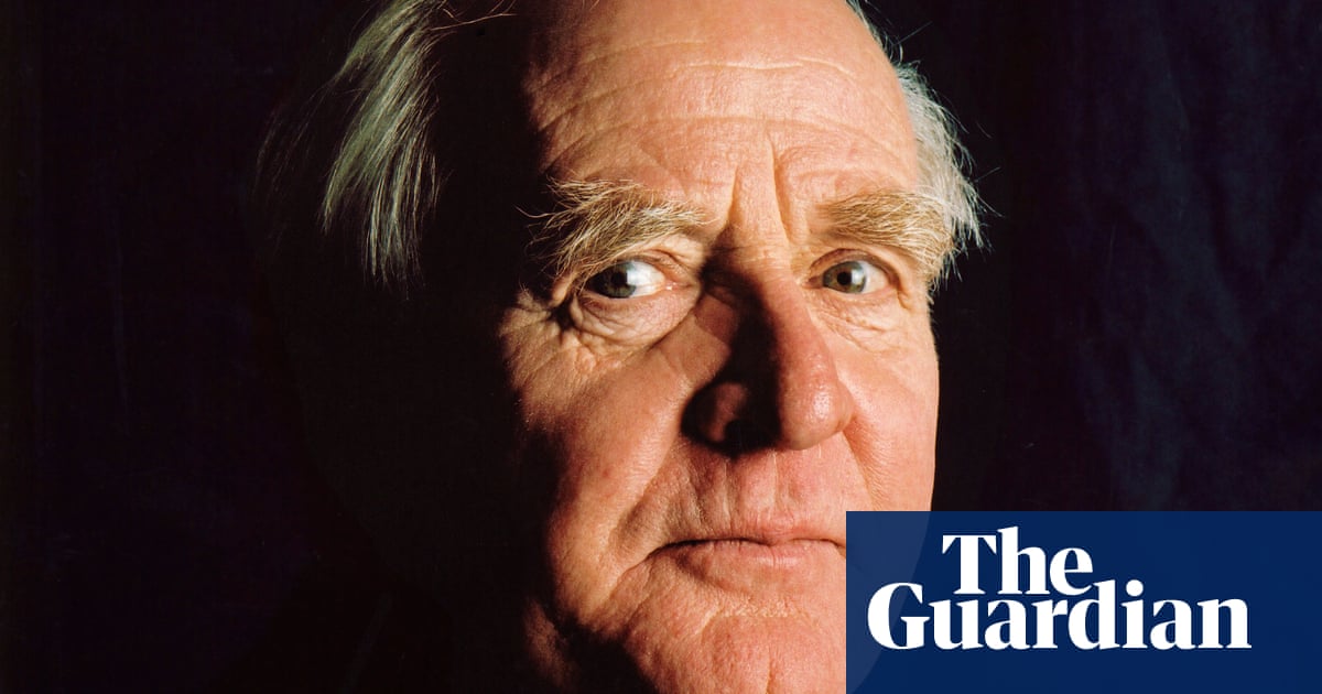 Like an academic': private papers reveal John le Carre's attention to detail