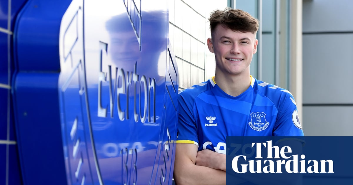 Benítez gets his man in Patterson but only wins can end Everton toxicity | Andy Hunter