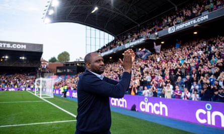 Crystal Palace manager Patrick Vieira of applauds the fans after their October 2022 Premier League victory over Southampton at Selhurst Park