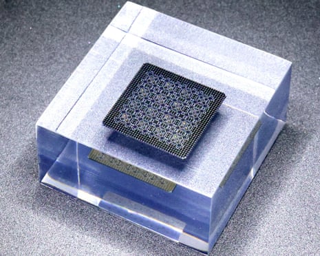 Google hails breakthrough as quantum computer surpasses ability of supercomputers | Computing | The Guardian