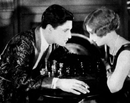 Ivor Novello and June Tripp in The Lodger.