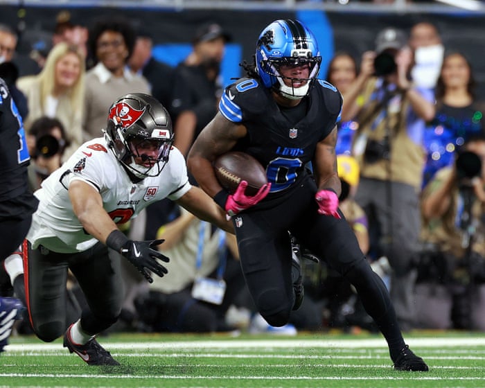 Jahmyr Gibbs powers Detroit Lions past Buccaneers with 218-yard night