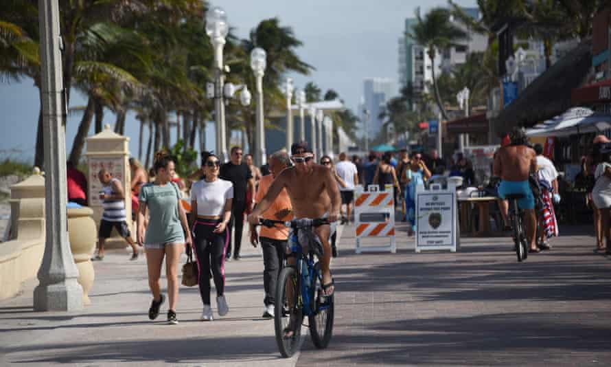 Florida S Covid 19 Surge Shows The State S Reopening Plan Is Not Working Coronavirus The Guardian Florida S Covid 19 Surge Shows The State S Reopening Plan Is Not Working Coronavirus The Guardian