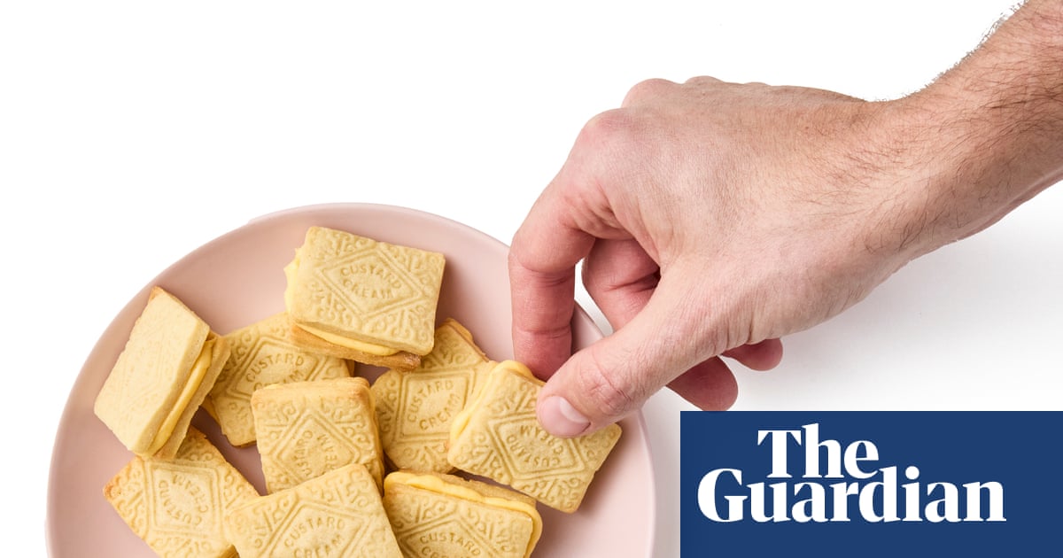 How to make the perfect custard creams – recipe | Felicity Cloake's How to make the perfect …