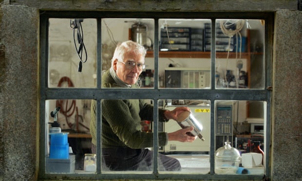 Professor James Lovelock in his lab.