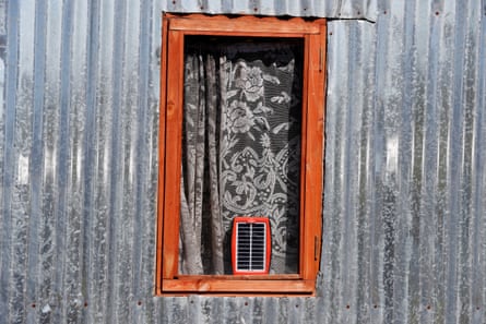 Colorful World: Fifty Shades of Silverepa08444319 A solar power charger in the window of a silver colored quonset hut built during a land invasion on the property of Louiesenhof Wine farm in the region of Stellenbosch, South Africa, 08 August 2018 (reissued 26 May 2020). Silver, also referred to as metallic grey, became a symbol for prosperity and wealth due to its usage for coins and jewellery. Not as dominant and showy as glittering gold, silver incorporates the qualities of strength, stability and status, especially in the world of business. In color psychology it is linked with serenity and reflection. Allocated in the middle of black and white, like grey, it is regarded as calm, balancing and stress-reducing. EPA/NIC BOTHMA ATTENTION: This Image is part of a PHOTO SET *** Local Caption *** 54538547