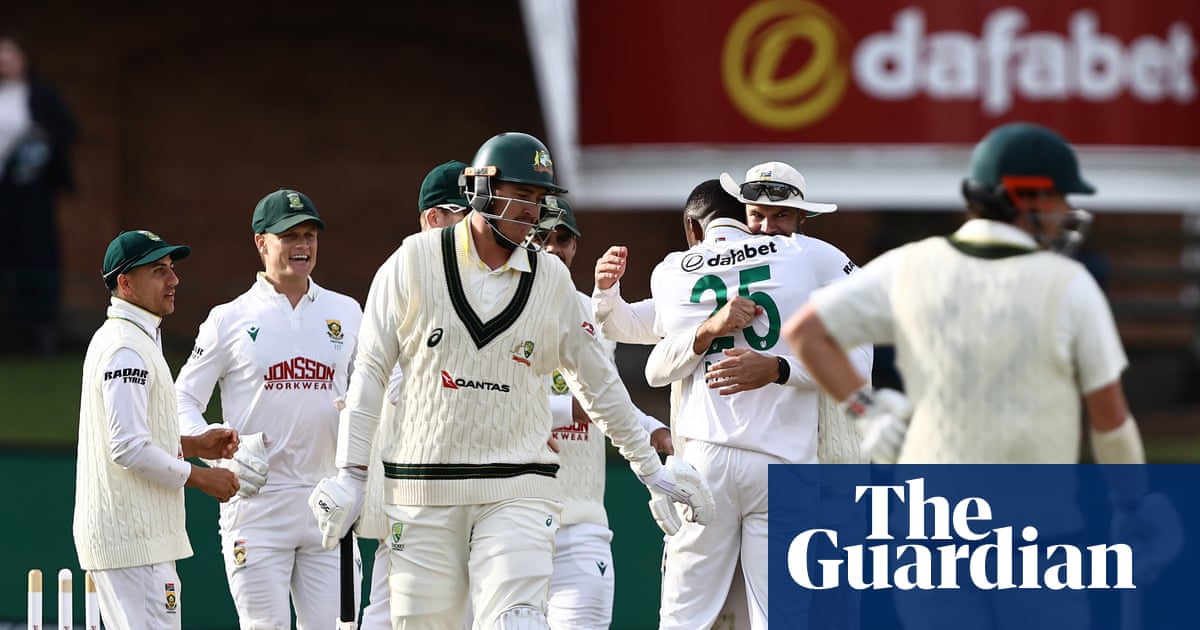 Australia collapse in chaotic fashion to leave South Africa in sight of.