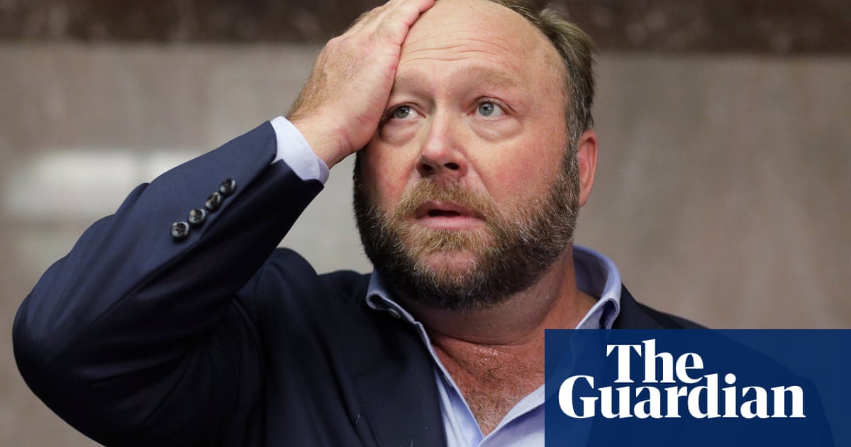 Twitter permanently bans conspiracy theorist Alex Jones Technology