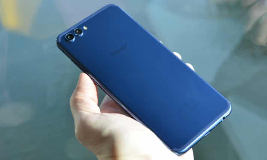 Honor 10 View Review Cut Price Top Smartphone With Two Day Battery Life Huawei The Guardian