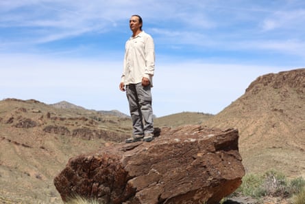 a man opinionated connected a stone
