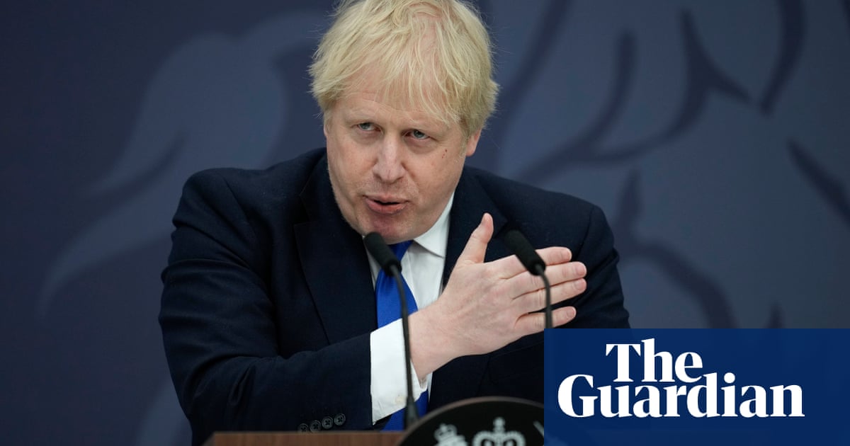Report of Boris Johnson pouring drinks ‘implies he started lockdown party’