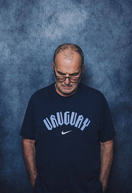 Marcelo Bielsa, head coach of Uruguay, refuses to look at the camera during his photoshoot which went viral.