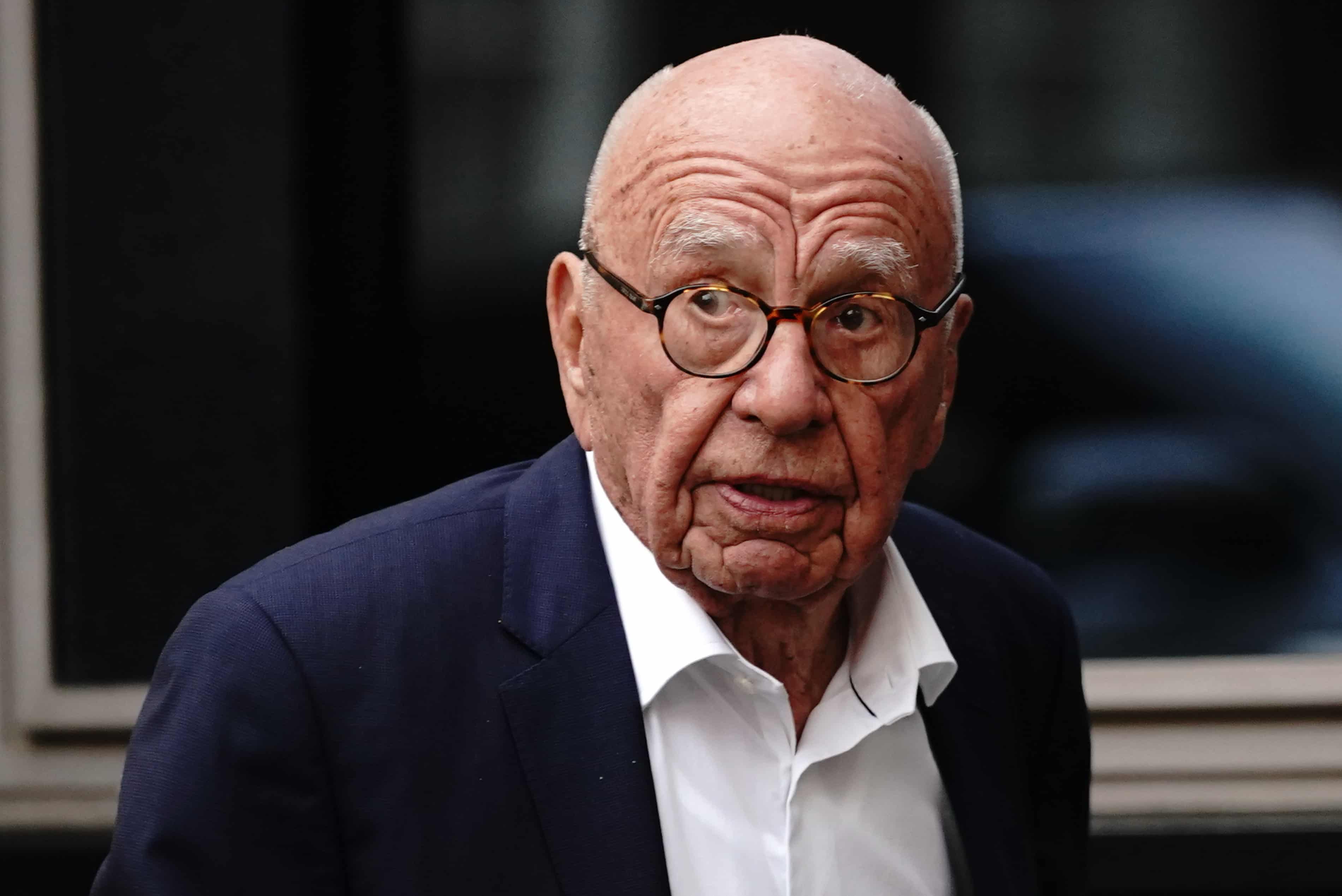 Rupert Murdoch loses battle to control succession to his media empire (theguardian.com)