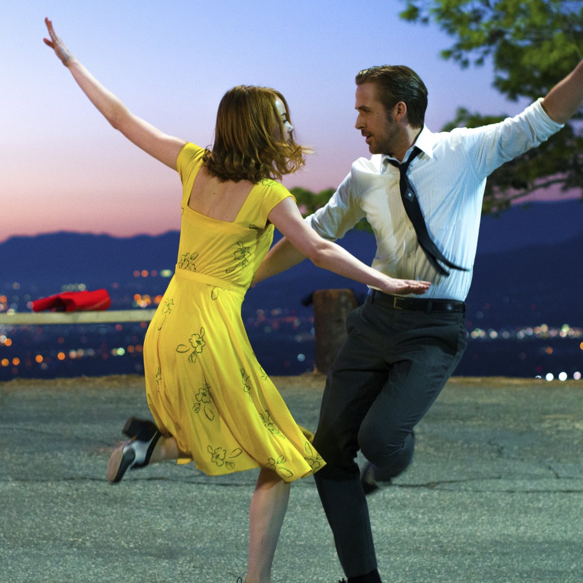 dresses from la la land movie Oscars 2017: The Story of Land's Iconic Yellow Dress La La Land Alexis costume yellow dress. La Land Emma Stone Oscar