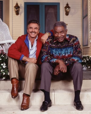 Burt Reynolds and Ossie Davis in Evening Shade, 1991.