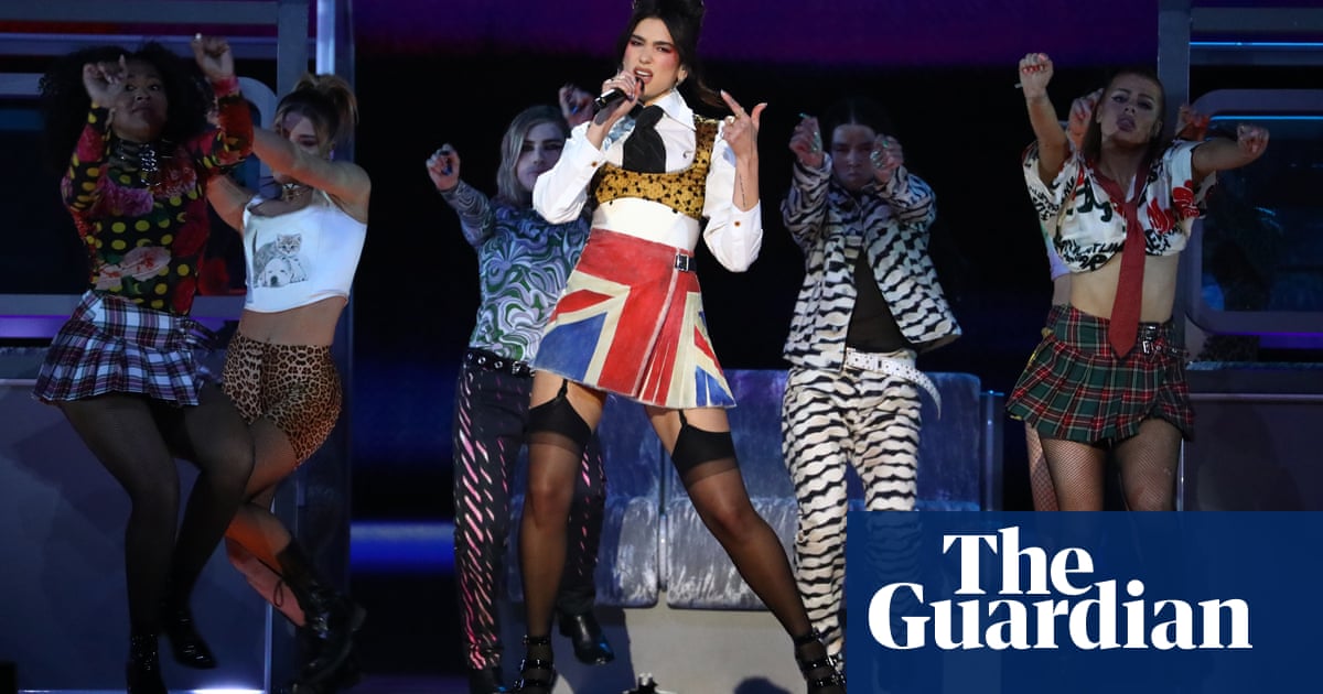 Women dominate 2021 Brit awards as Dua Lipa tops winners