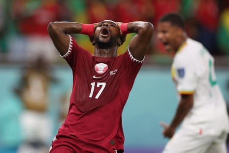 Qatar 1-3 Senegal: World Cup 2022 – as it happened | World Cup 2022 3 My dog’s got no nose etc.