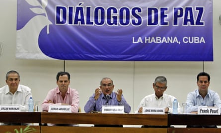 The Colombian government signs the peace accord with the Farc.