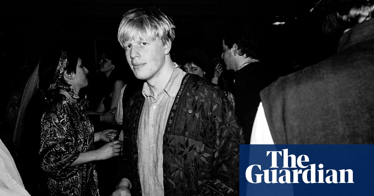 From Hugh Grant To David Cameron To Nigella Lawson Oxford Partying In The 80s In Pictures Education The Guardian